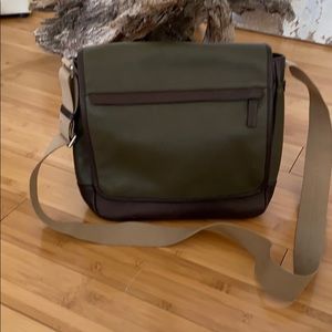 ***SOLD*** COACH Pebbled Leather Unisex Cross body